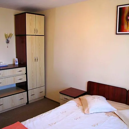 Casa Oana 2* سولينا